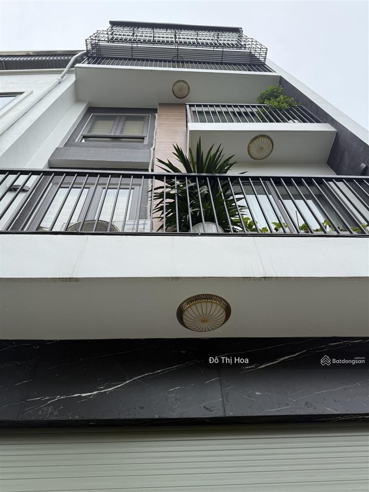 Bán nhà nguyễn văn cừ long biên lô góc diện tích 83,4 m2 hơn 24 tỷ 5 thông ô tô