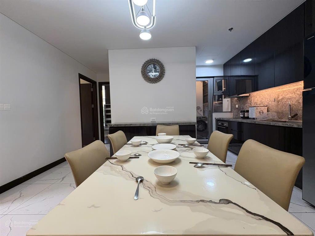Cho thuê nhanh 2pn full nội thất empire city giá siêu tốt chỉ 33 triệu   0363 810 ***