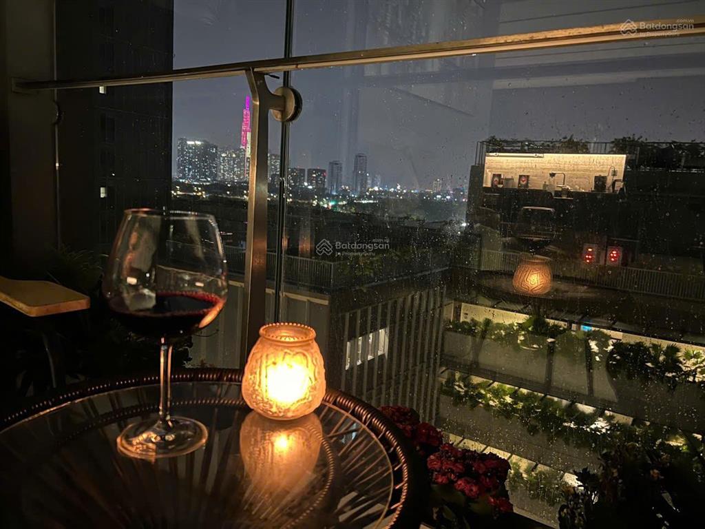Empire city 2pn fnt chỉnh chu có sẵn hđt giá tốt sang nhượng 19.5 tỷ   0363 810 ***