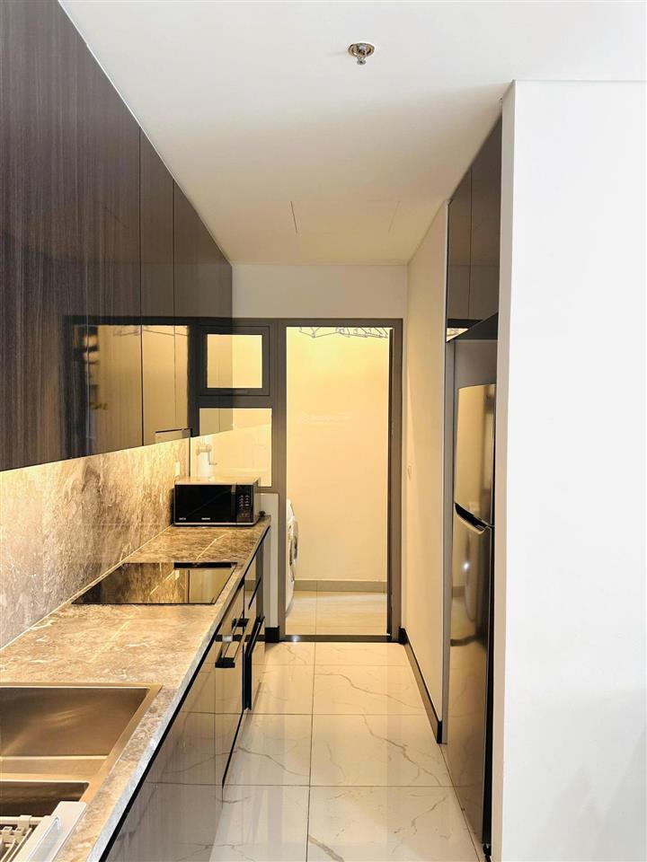 Cho thuê nhanh căn 1pn fnt empire city lầu cao chỉ 25 triệu 0363 810 ***