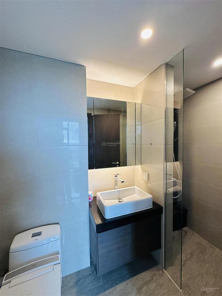 Cho thuê nhanh căn 1pn fnt empire city lầu cao chỉ 25 triệu 0363 810 ***