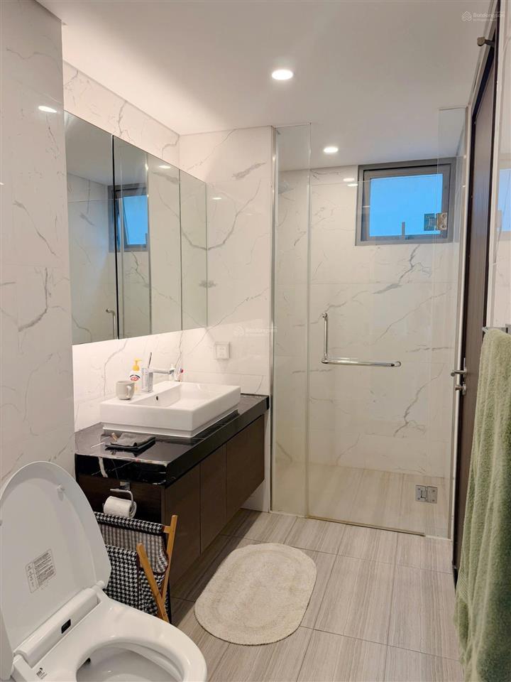 Cho thuê nhanh 1pn empire city full nội thất, trần cao 0363 810 ***