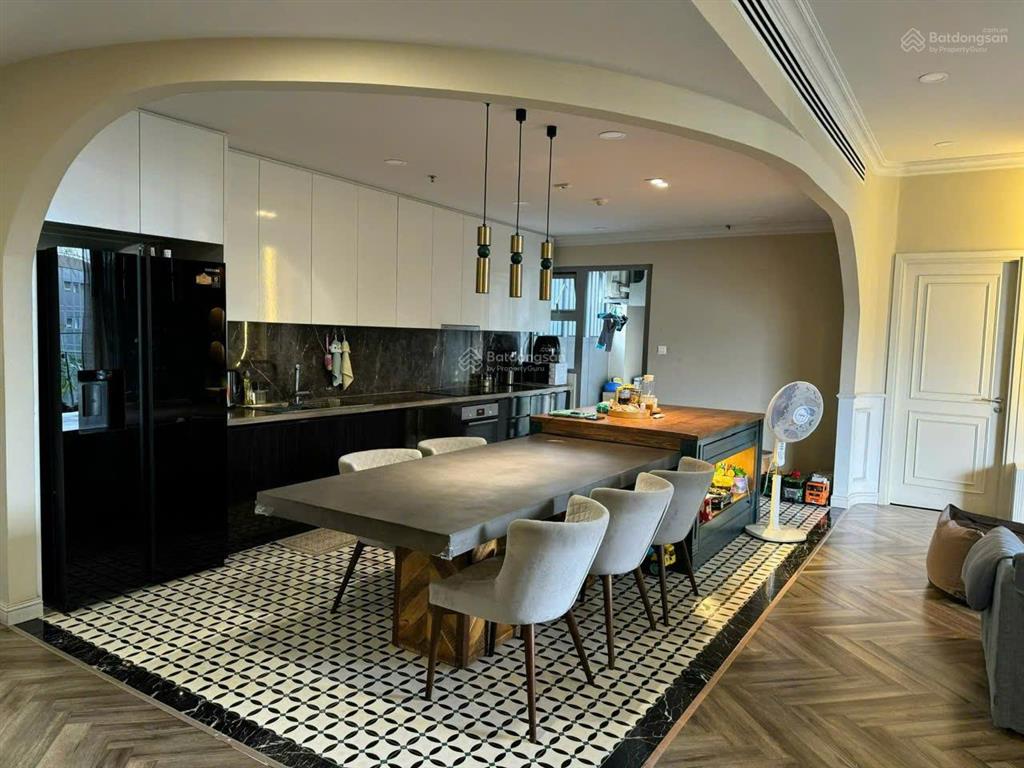 Căn hộ 3pn empire city full nội thất đẹp, layout rộng cho thuê chỉ 70 triệu.  0363 810 ***