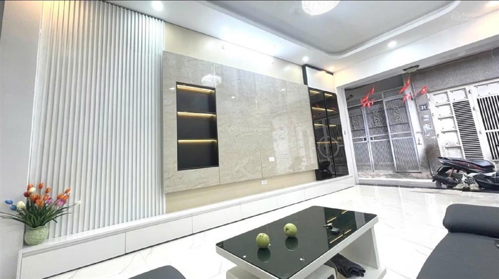 Bán nhà xuân thuỷ  45m2  4t  ngõ thông ô tô  lô góc 3 thoáng  gần phố  full nội thất ở ngay