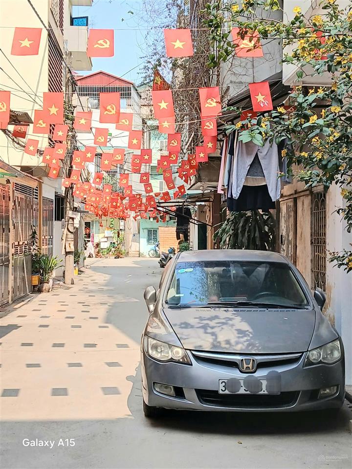 Bán nhà phú diễn  4t 33m2  lô góc 3 thoáng  ô tô đỗ cửa ngày đêm   0784 366 ***