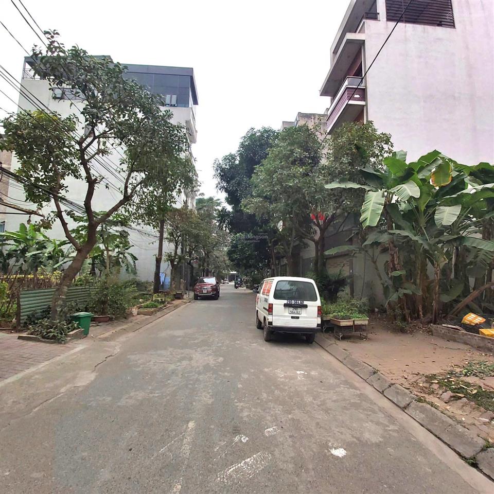 Bán đất vỉa hè pl  lai xá  hoài đức  68m  (bao sổ)  sát phố nhổn  giá đầu tư