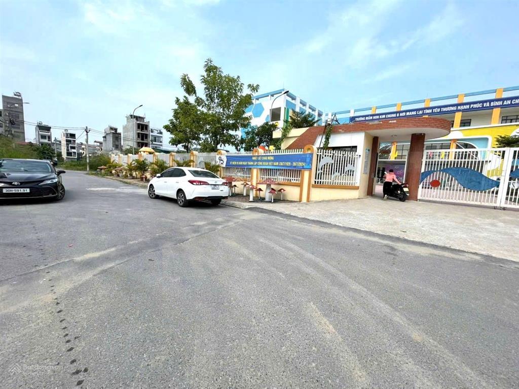 Bán đất  75m2  giá 11,6 tỷ  lai xá  sát đh thành đô và vđ3.5  cách ga nhổn 600m