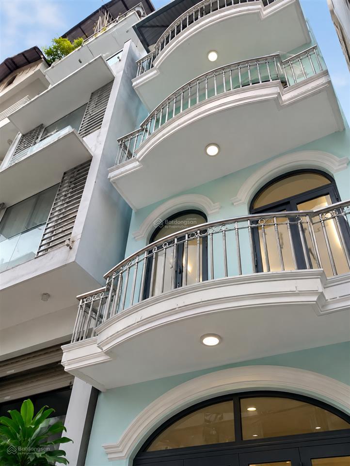 Siêu phẩm! p/l ngõ 196 hồ tùng mậu  52m²  vỉa hè gara  cạnh goldmark city
