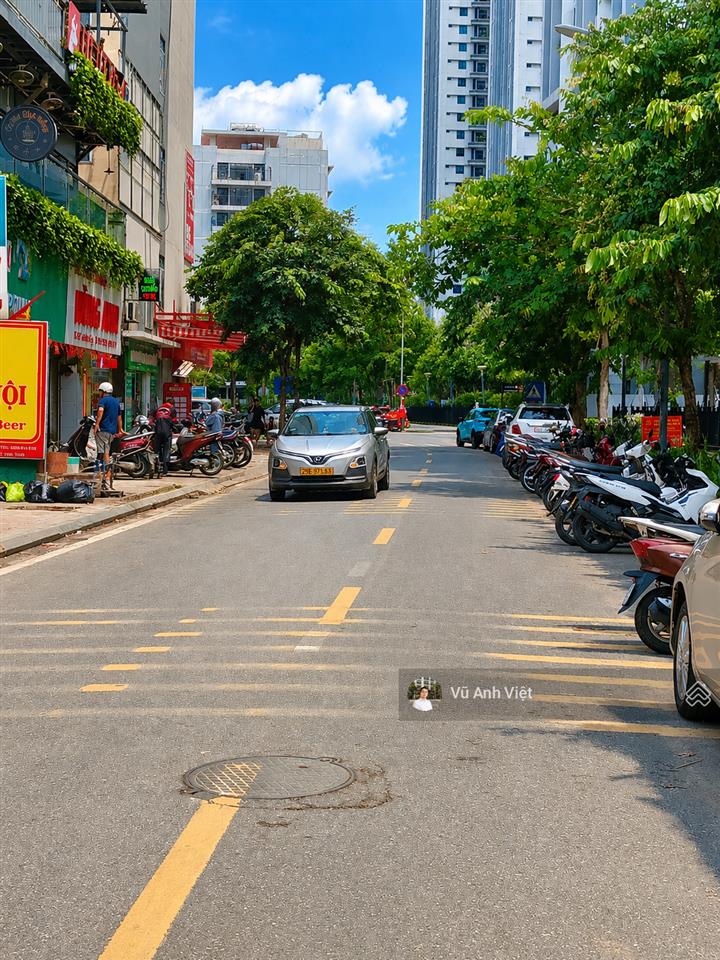 Bán nhà 52m  cạnh goldmark city hồ tùng mậu  vỉa hè pl  chỉ 14,9 tỷ