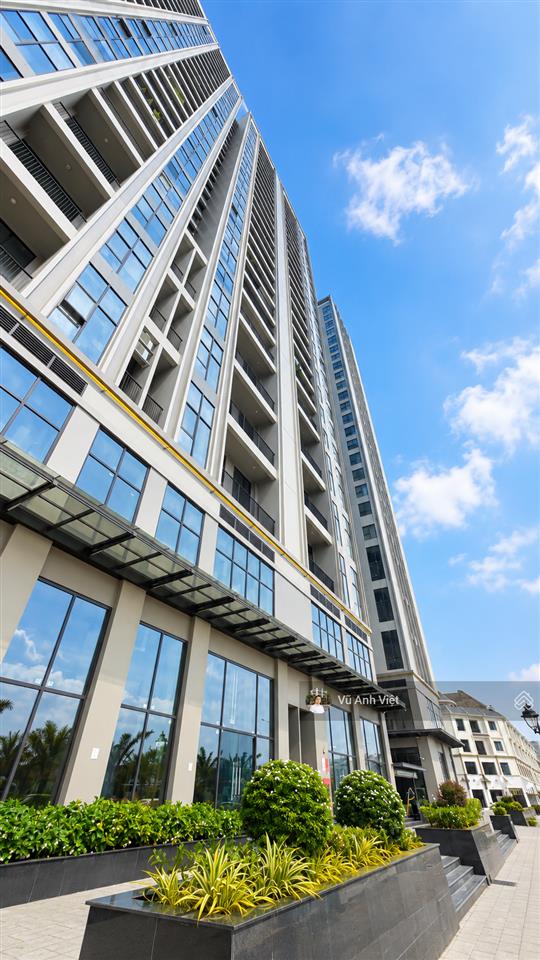 Bán căn đẹp wisteria mặt đường 32  100m², 3pn, gần metro nhổn, chỉ 7 tỷ