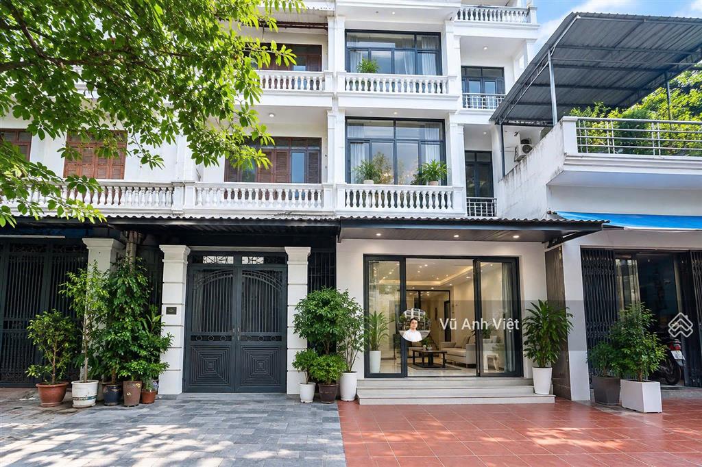 Trục chính kd  nhà hồ tùng mậu  vỉa hè p.l  goldmark city  52m2  chỉ hơn 16 tỷ
