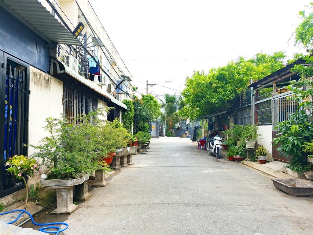 Bán 149m2 đất gần cao tốc bến lức  long thành  giá tốt