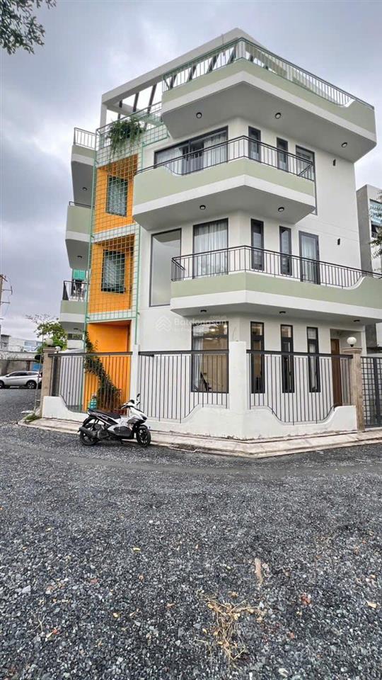 Bán 204m2 đất cách đại học mở 1km  thích hợp xây chdv  biệt thự sân vườn