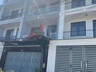 Mặt tiền ngay Lê Bôi, đối diện công viên, 5x20, Phân Lô chỉ 10 tỷ nhỉnh