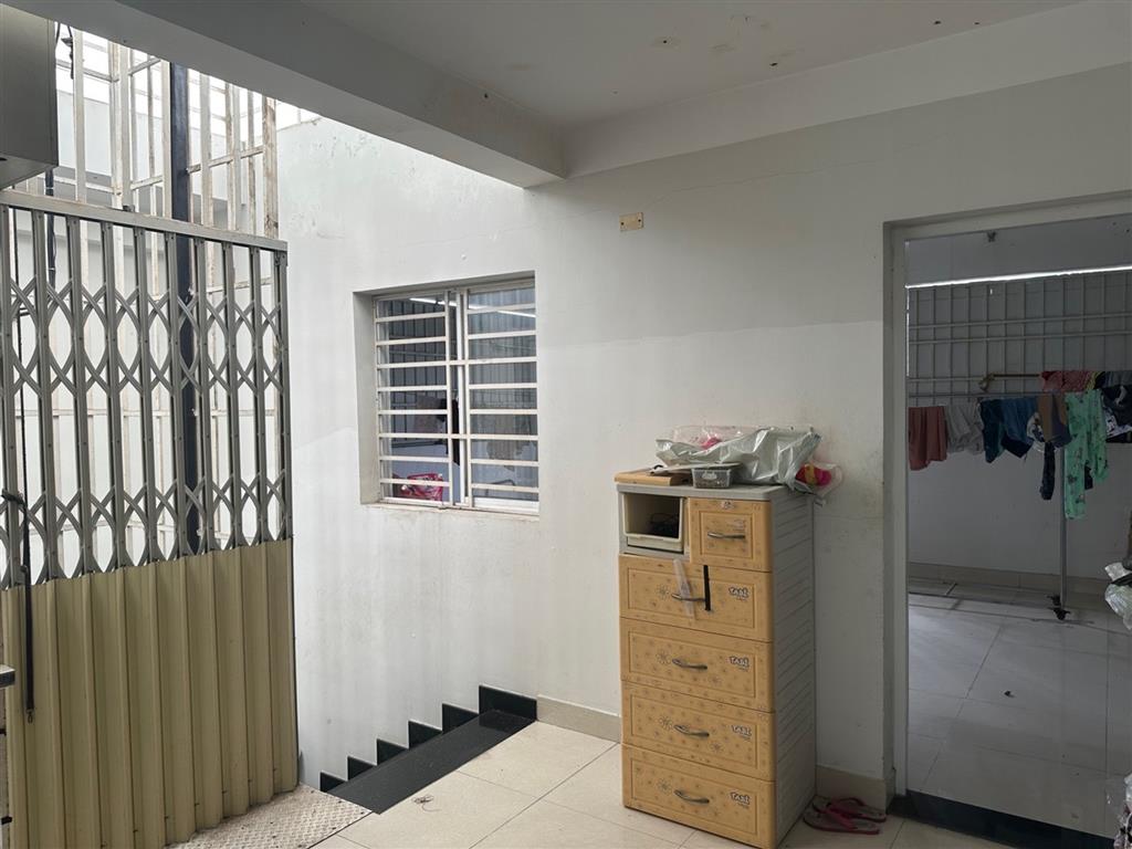Mặt tiền đường Lê Bôi 6x20 chỉ 12 tỷ 9 có lửng- 0931172218