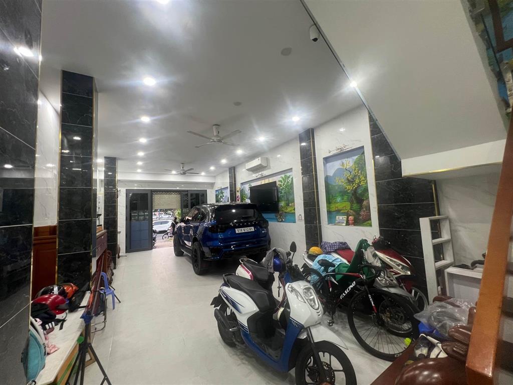 Bán nhà mặt tiền 7 tầng đường Hưng Phú ngang 6m View công viên, 0931172218