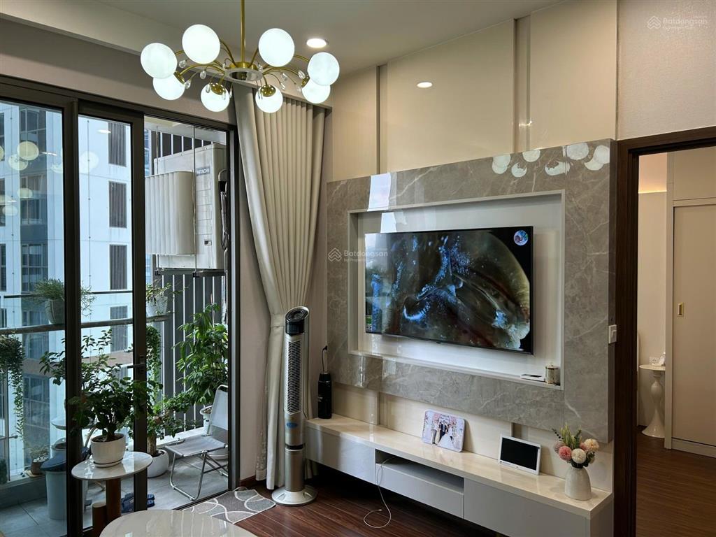 Căn hộ masteri ocean park 1 full nội thất đẹp đẽ chỉ việc xách valy vào ở. sẵn sổ cất két