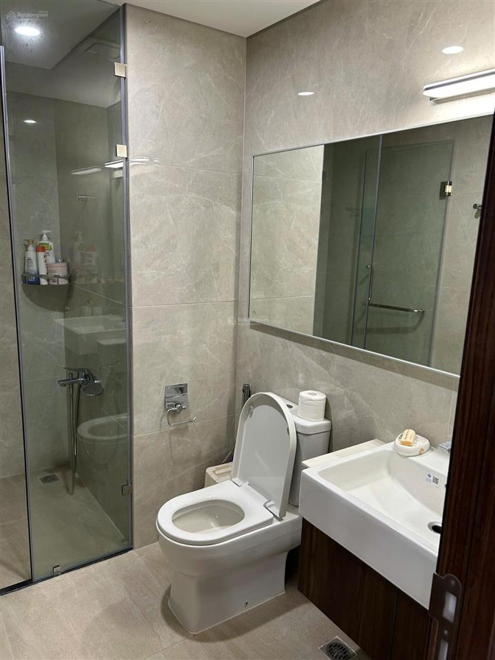 Căn hộ masteri ocean park 1 full nội thất đẹp đẽ chỉ việc xách valy vào ở. sẵn sổ cất két