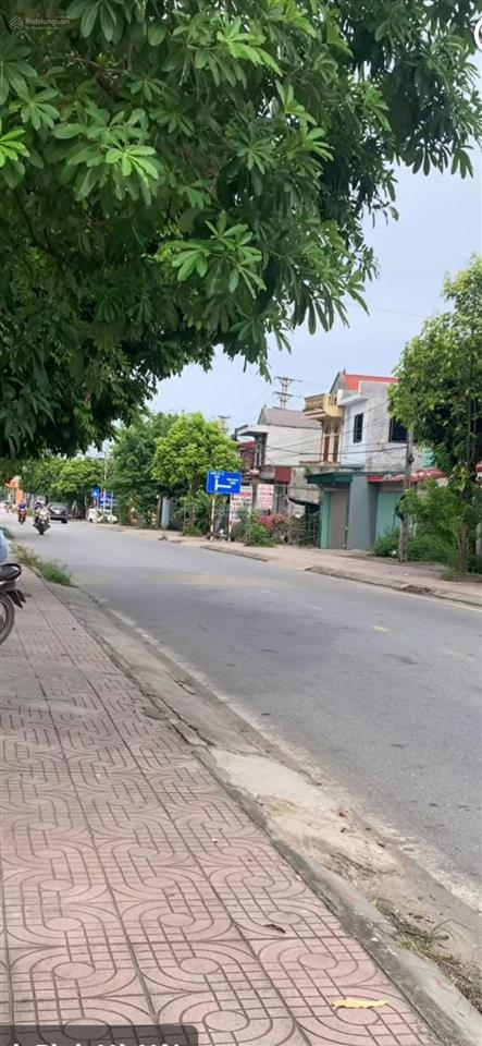 Chính chủ cần bán lô đất đẹp xuất sắc tại phố thống nhất đường 477 thị trấn me (gia viễn) ảnh thật
