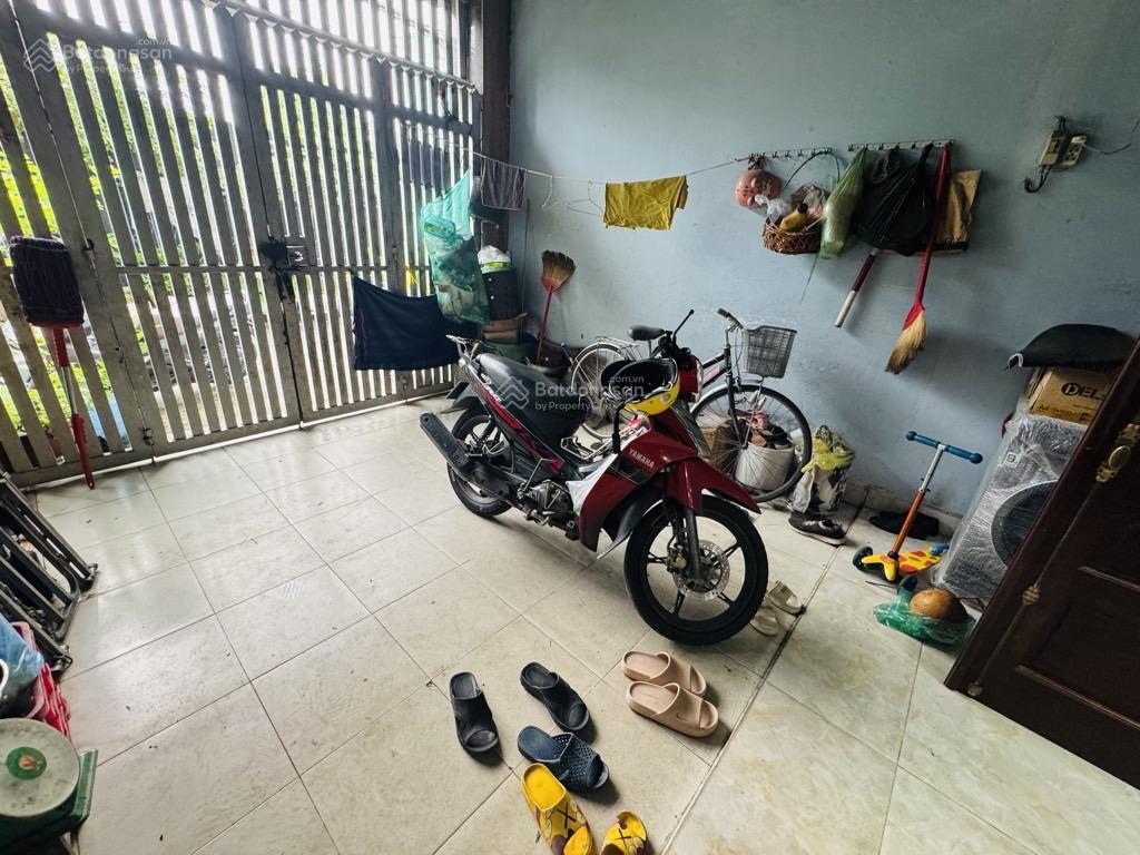 Gò vấp  60m2  3 tầng bề thế  hxt thông, ô tô vào nhà  nhỉnh 6 tỷ