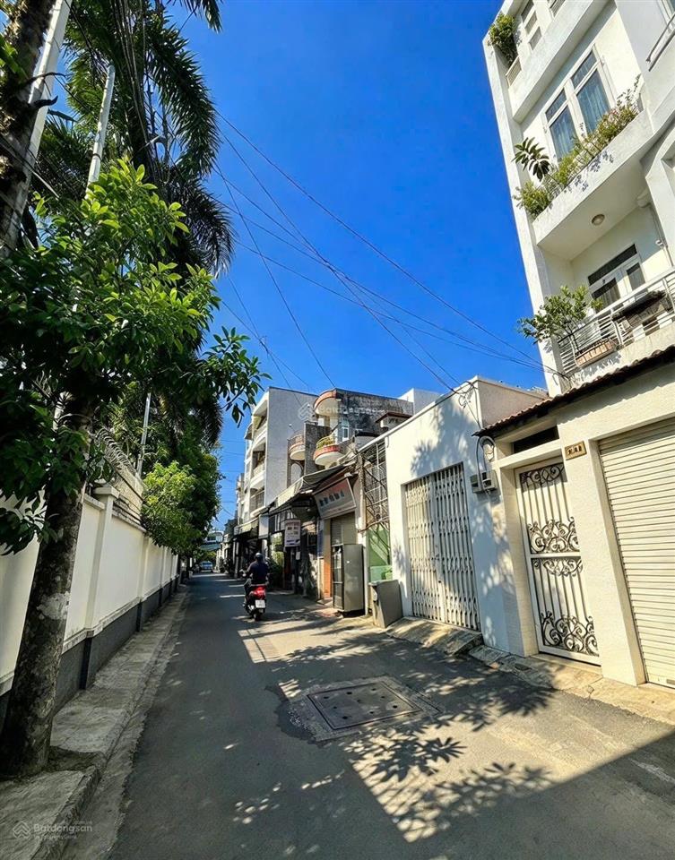 Quang trung hẻm 8m nở hậu 5.5m 4 tầng btct chủ lâu đời gấp bán