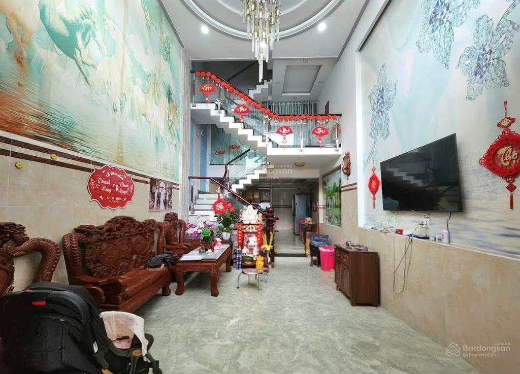 74m2 mặt tiền thụt không lộ giới ngay nguyễn văn công nối dài 5 tầng btct chủ lâu đời