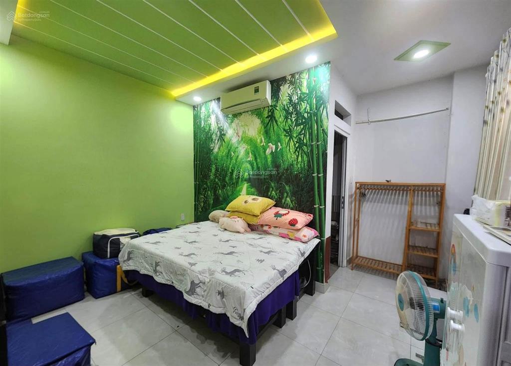 74m2 mặt tiền thụt không lộ giới ngay nguyễn văn công nối dài 5 tầng btct chủ lâu đời