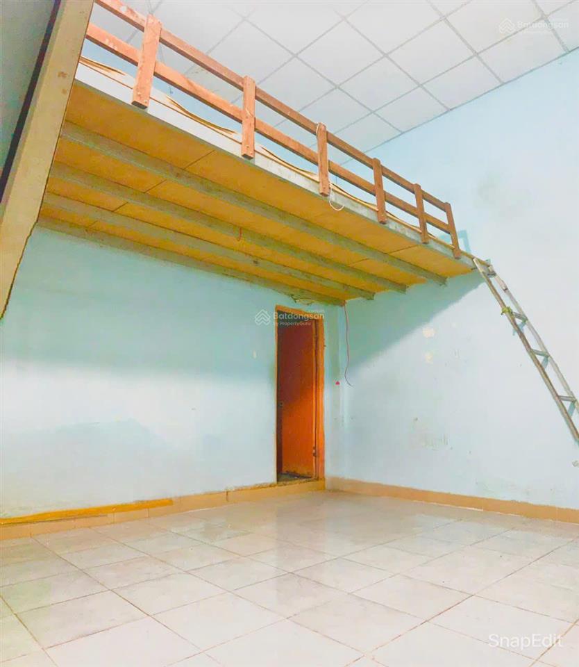 Cho thuê phòng giờ giấc tự do, gần đh bách khoa q10 có gác lửng, wc riêng bên trong. xem phòng ngay