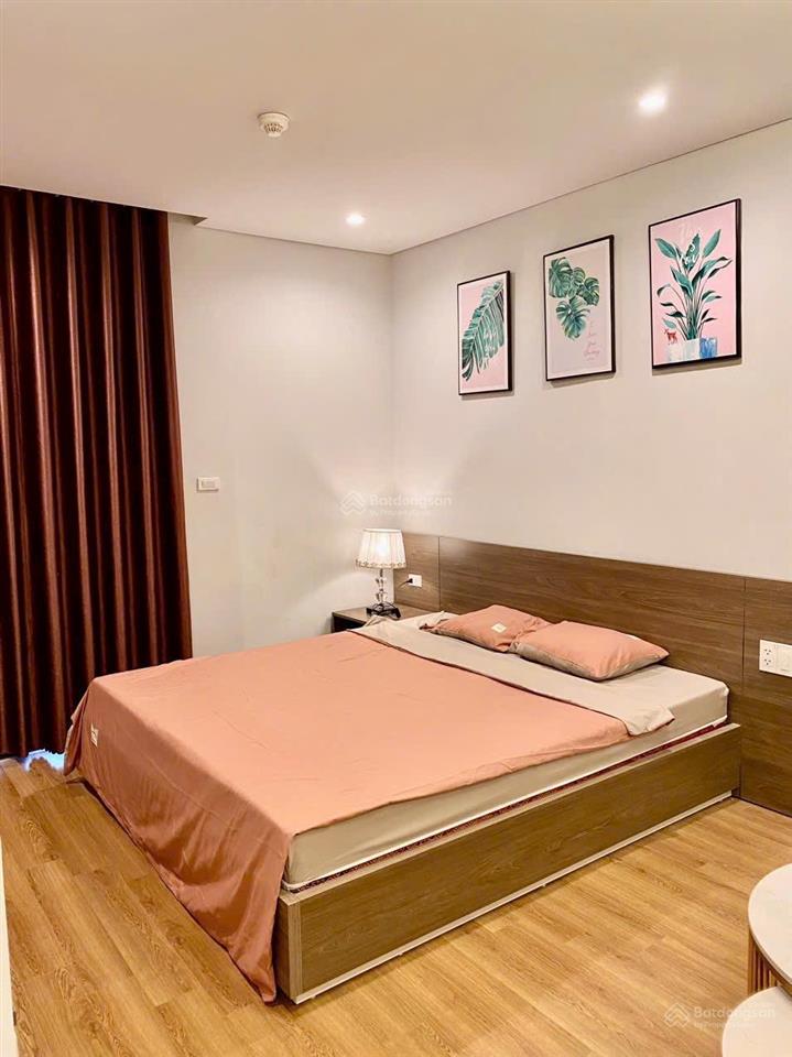 Cho thuê căn hộ view đồi tầng cao tại green bay garden, 4,5 triệu vnd, 34 m2