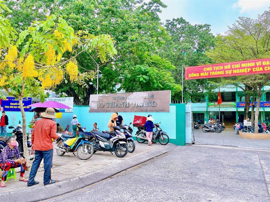 Nhà diện tích công nhận 93m2 (69.89tr/m2) cấp 4  chính chủ