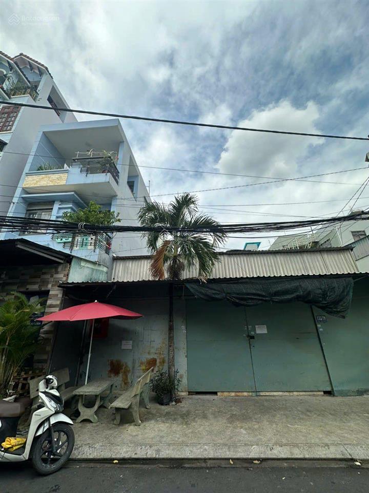 Nhà 1/ hẻm nhựa 6m gò dầu (4x18m) cấp 4  giá rẻ 6.9 tỷ chính chủ