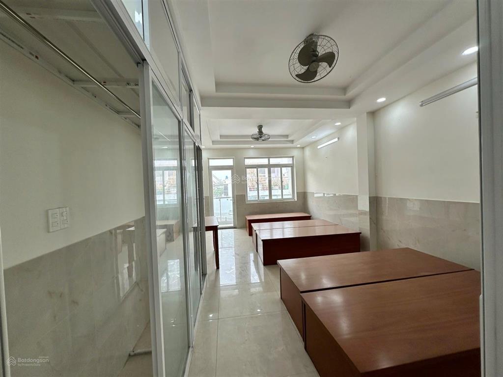 Hẻm 6m nhà đúc 1 trệt 1 lửng 2 lầu st phường tân sơn nhì  giá 9 tỷ