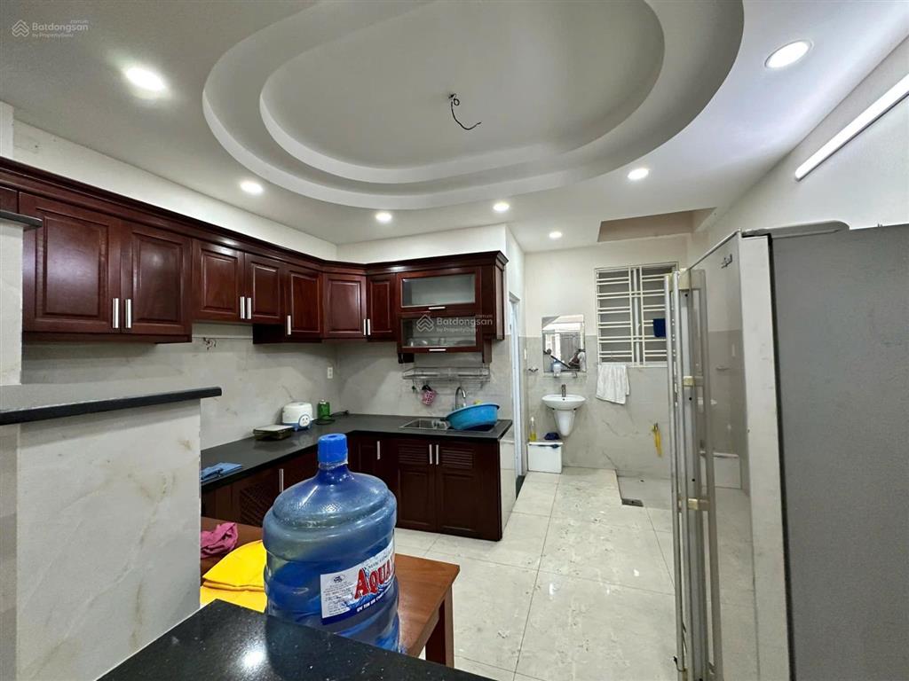 Hẻm 6m nhà đúc 1 trệt 1 lửng 2 lầu st phường tân sơn nhì  giá 9 tỷ