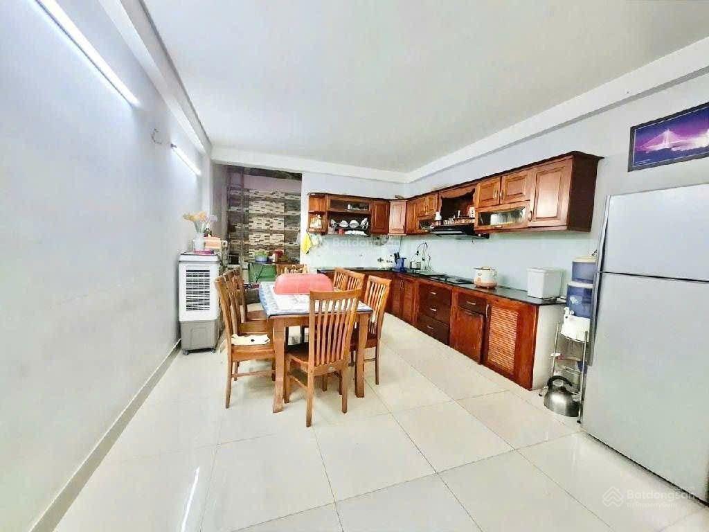 Nhà hẻm 1/ phường tân sơn nhì (4x21.5m) trệt, lửng 2 lầu st  chủ thiện chí bán
