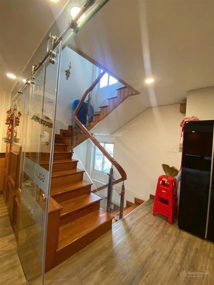 Nhà bề ngang 6m đúc trệt, lửng 4 lầu sân thượng p.tân sơn nhì  giá 9.5 tỷ