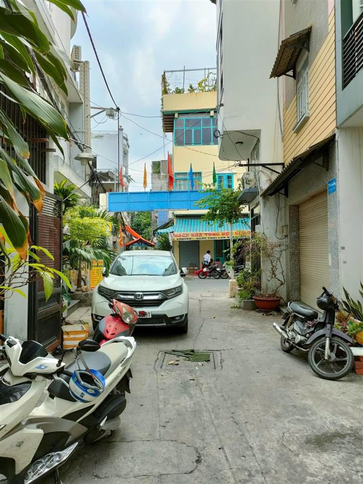 2mt hẻm 5m tân hương (4x14m nở hậu 4.2m) 1 lầu. cách mặt tiền 10m