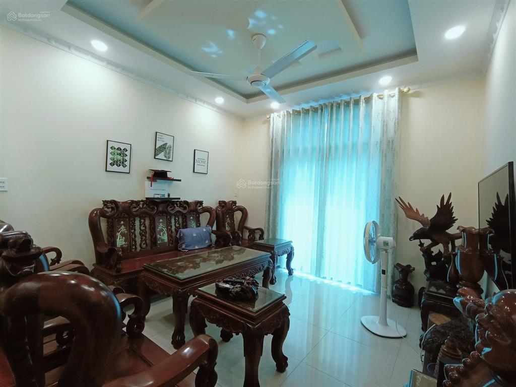 Khu vip tô hiệu (4x14.5m) 3 lầu st, đối diện công viên, giáp q.6