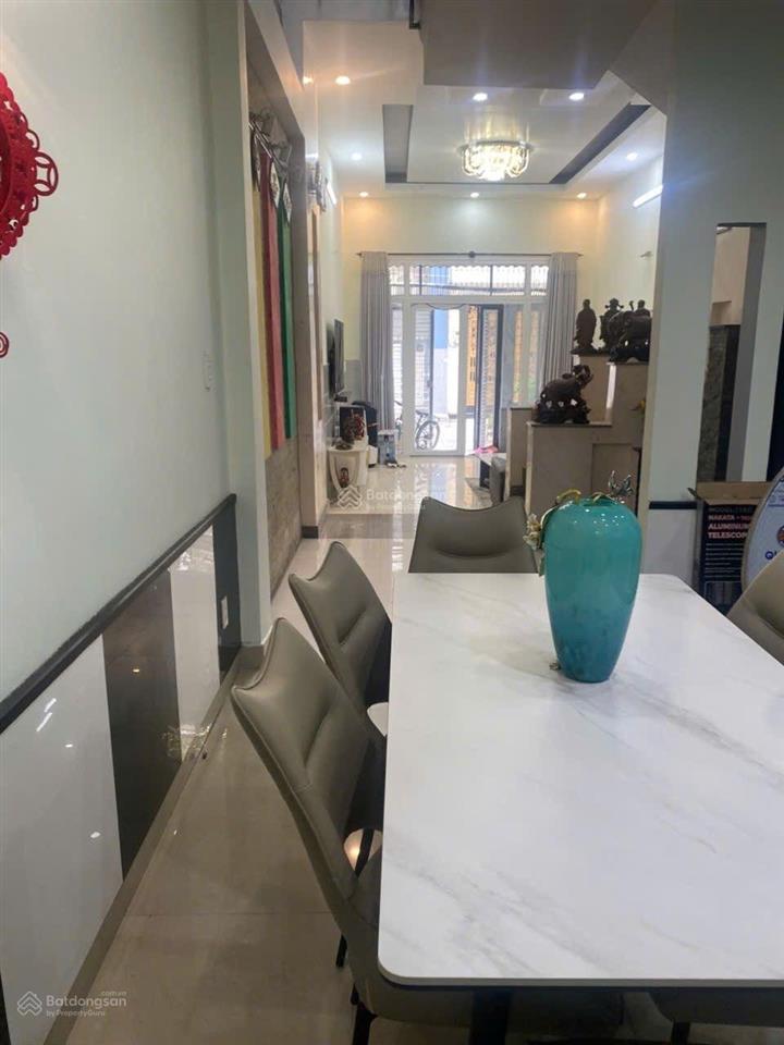 Đường 10m thông tân hương (4,1x15,5m) đúc 3,5 tấm