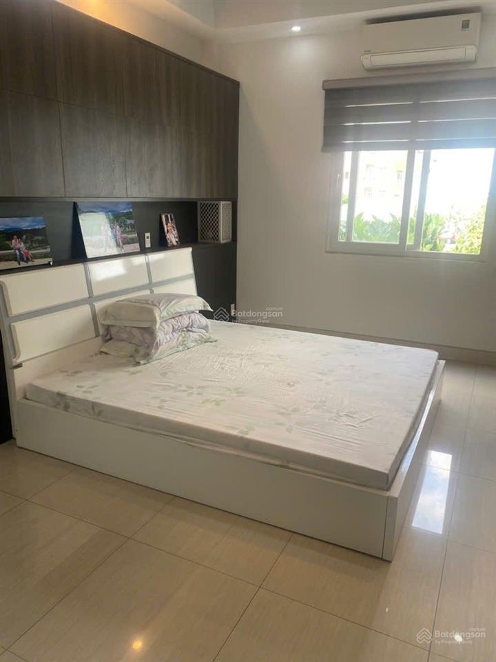 Đường 10m thông tân hương (4,1x15,5m) đúc 3,5 tấm