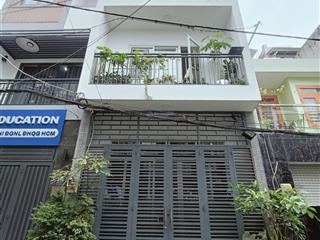 Hẻm 1/ đường nguyễn thế truyện (4.5x13m) đúc 3 lầu. ngay trương vĩnh ký
