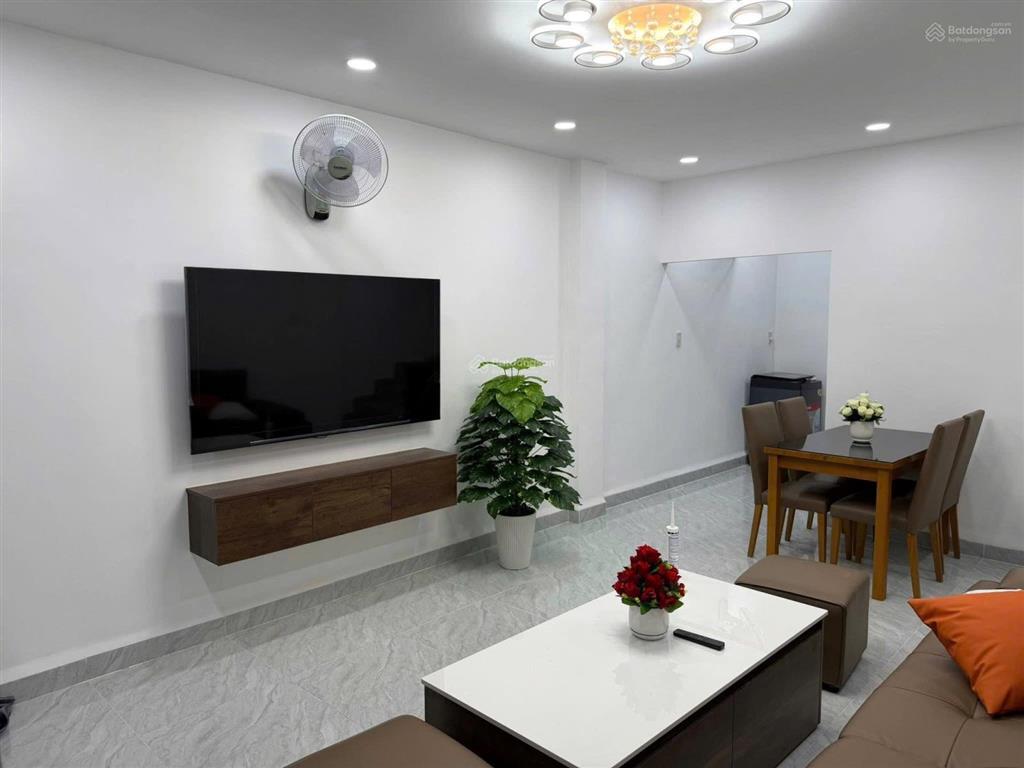 Siêu phẩm đẹp nhà 1 trệt 1 lầu 1 lửng. hẻm hải đức 3m (ô tô nhỏ vào được)