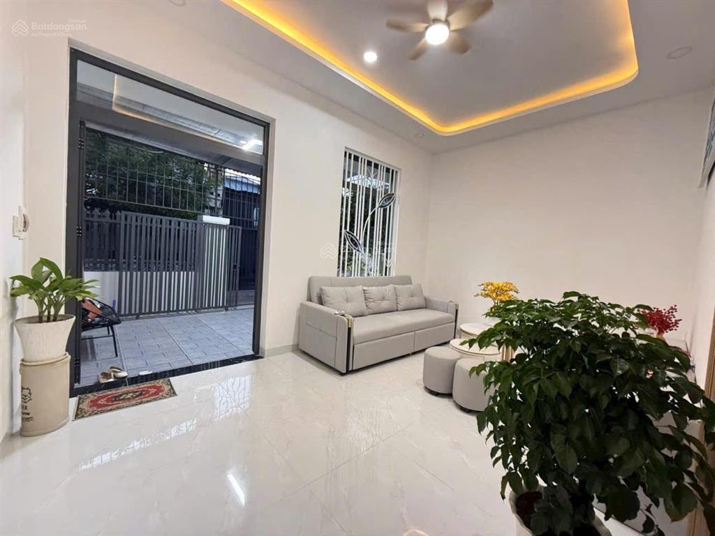Bán nhà cấp 4 nở hậu mới đẹp, sạch sẽ hẻm ô tô nguyễn khuyến vĩnh hải