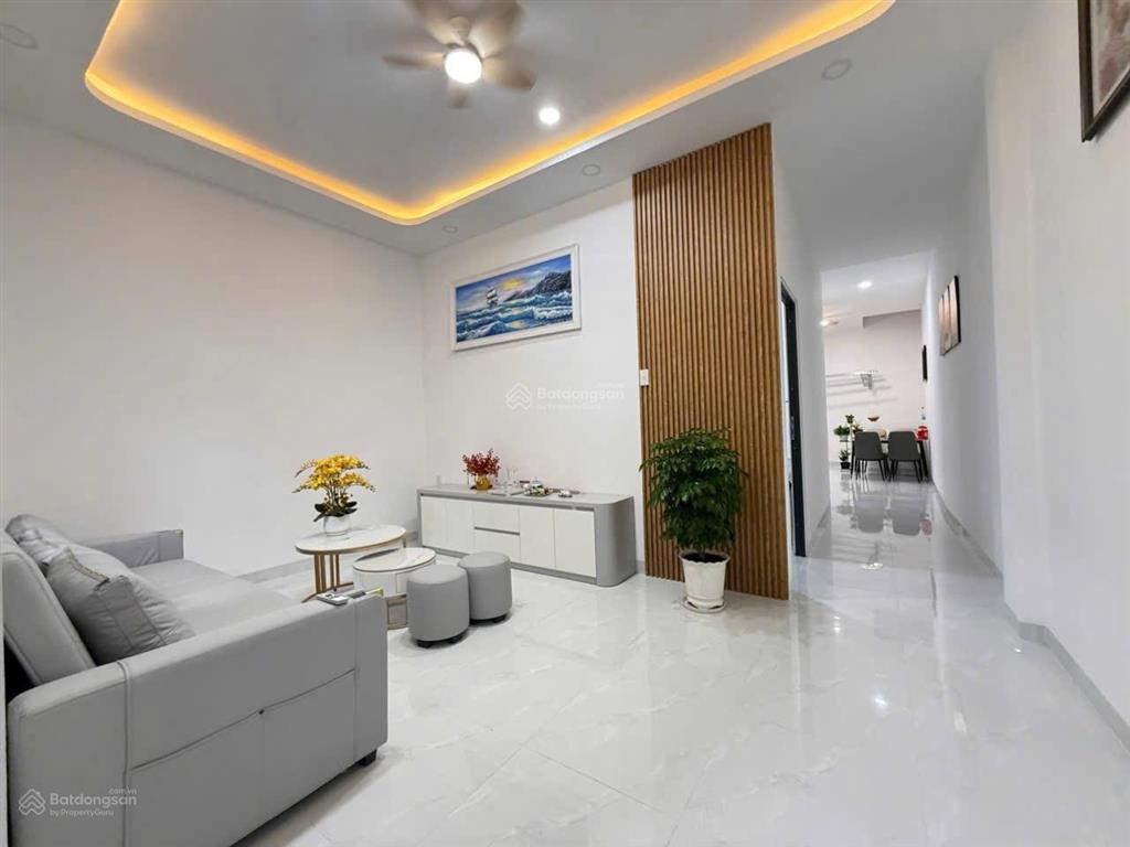 Bán nhà cấp 4 nở hậu mới đẹp, sạch sẽ hẻm ô tô nguyễn khuyến vĩnh hải