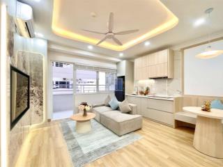 Chủ bán căn hộ view xéo biển nội thất đẹp mới, hàng hiếm