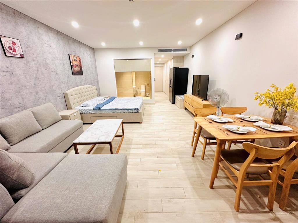 Bán căn hộ view biển  vị trí vàng trung tâm nha trang