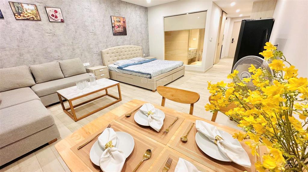 Bán căn hộ view biển  vị trí vàng trung tâm nha trang