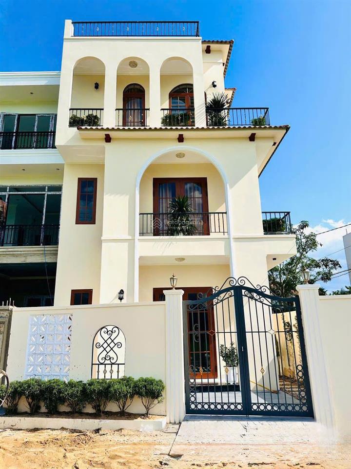 Siêu phẩm nhà biệt thự  phong cách địa trung hải  view đồng lúa cực chill thư giãn