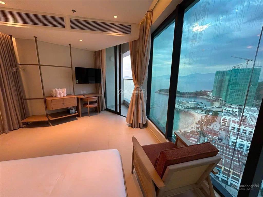 Bán căn paramount trục 07 tầng đẹp, 2x view mê ly