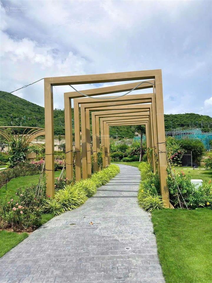 Căn hidden villa giá tốt trong 24 căn la tiên còn lại chỉ 13,6 tỷ