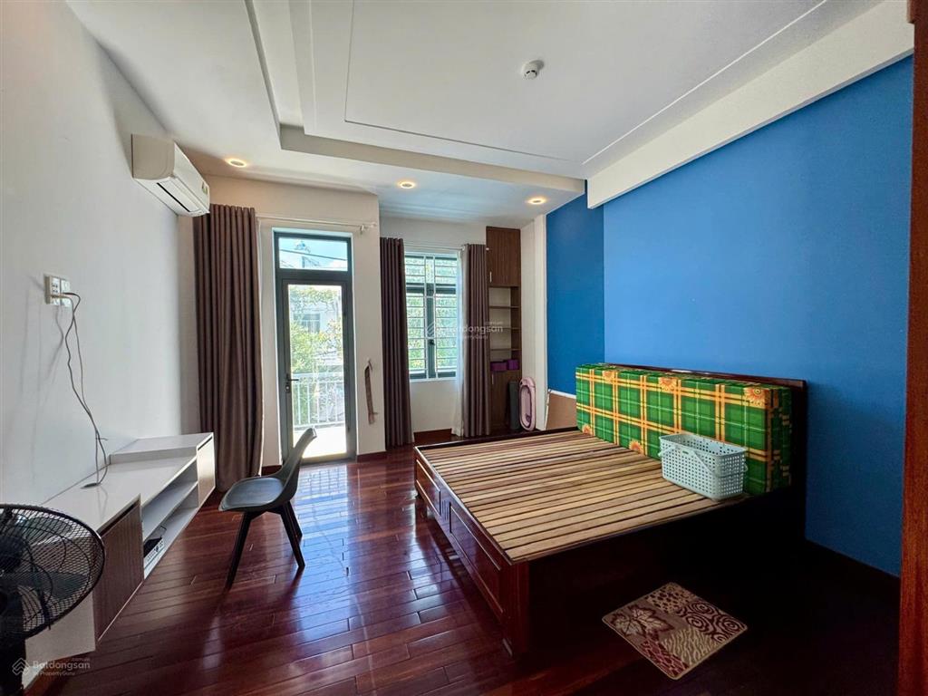 Hiếm nhà ngang 8,18m đường nguyễn thị định  cạnh lê hồng phong, kế kđt sân bay cũ